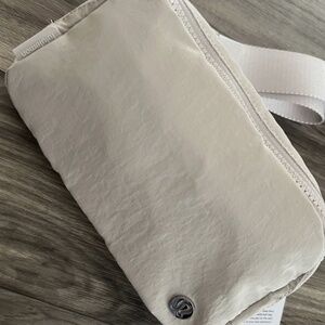 NWT: Lululemon Everywhere Belt Bag One Size 1L White Opal WHTO